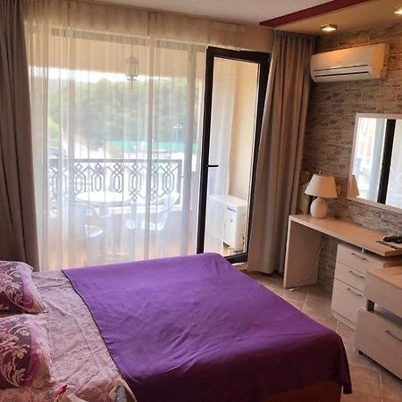 Apartments In Green Life Complex - 1 Bedroom And Studio ソゾポル エクステリア 写真