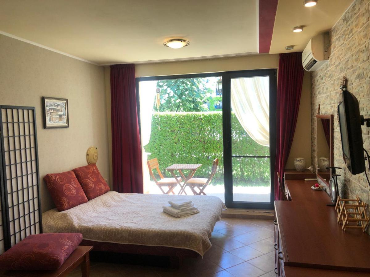 Apartments In Green Life Complex - 1 Bedroom And Studio ソゾポル エクステリア 写真